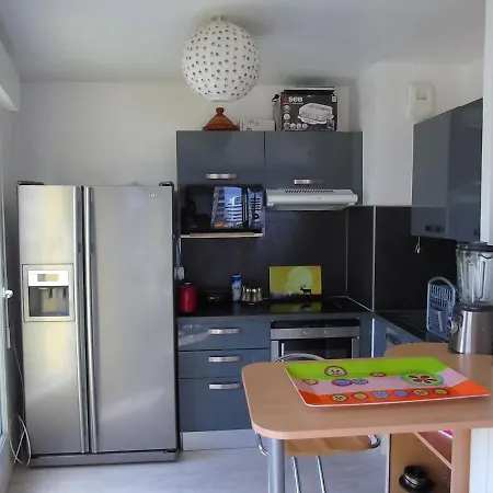 Guest house Moderne & Lumineux En Centre-ville Courcouronnes